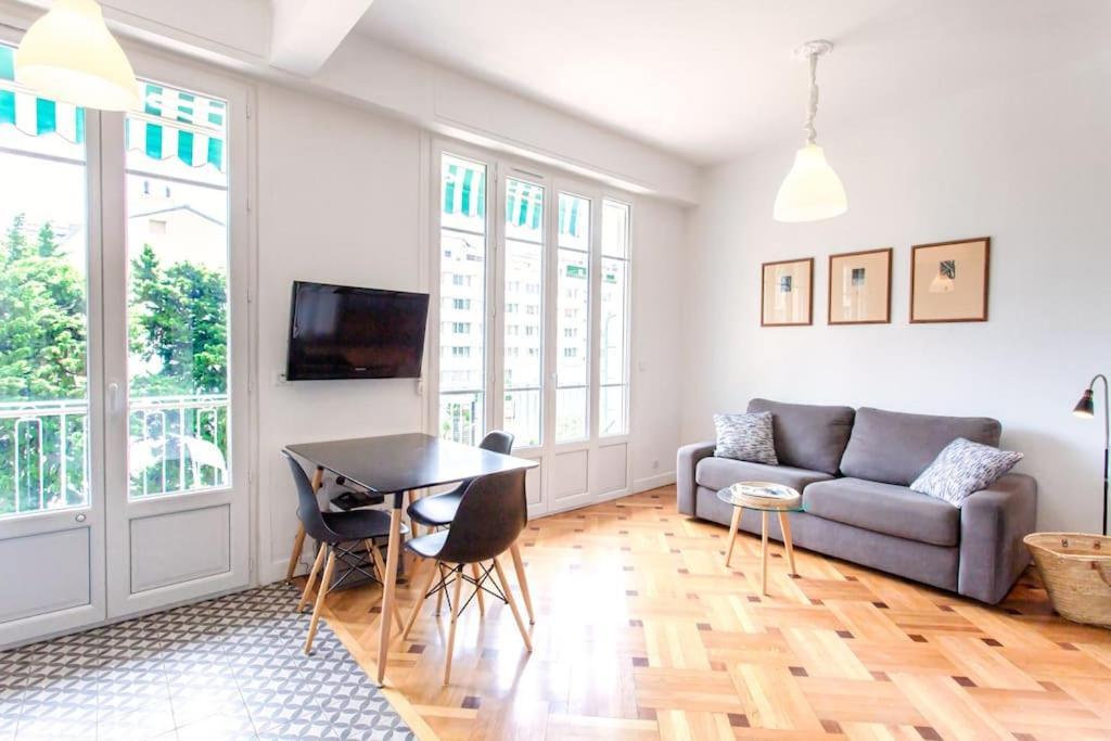 #7 What Else ? Your Own Quiet Terrace In Nice Center 10Min To Beach Exterior foto